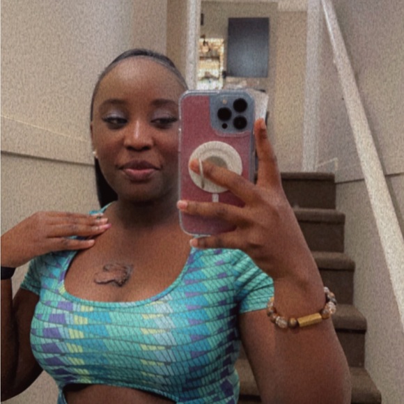 Meet your Posher, Ikome - Picture 5 of 5